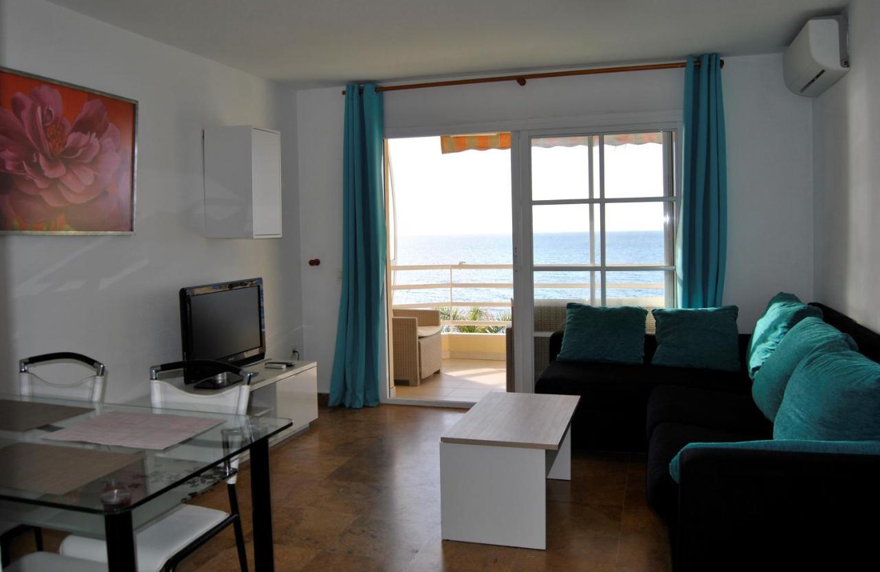 Apartamento Frente Al Mar,Primera Linea Rincón de la Victoria Eksteriør bilde