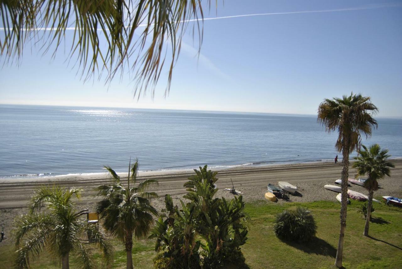 Apartamento Frente Al Mar,Primera Linea Rincón de la Victoria Eksteriør bilde